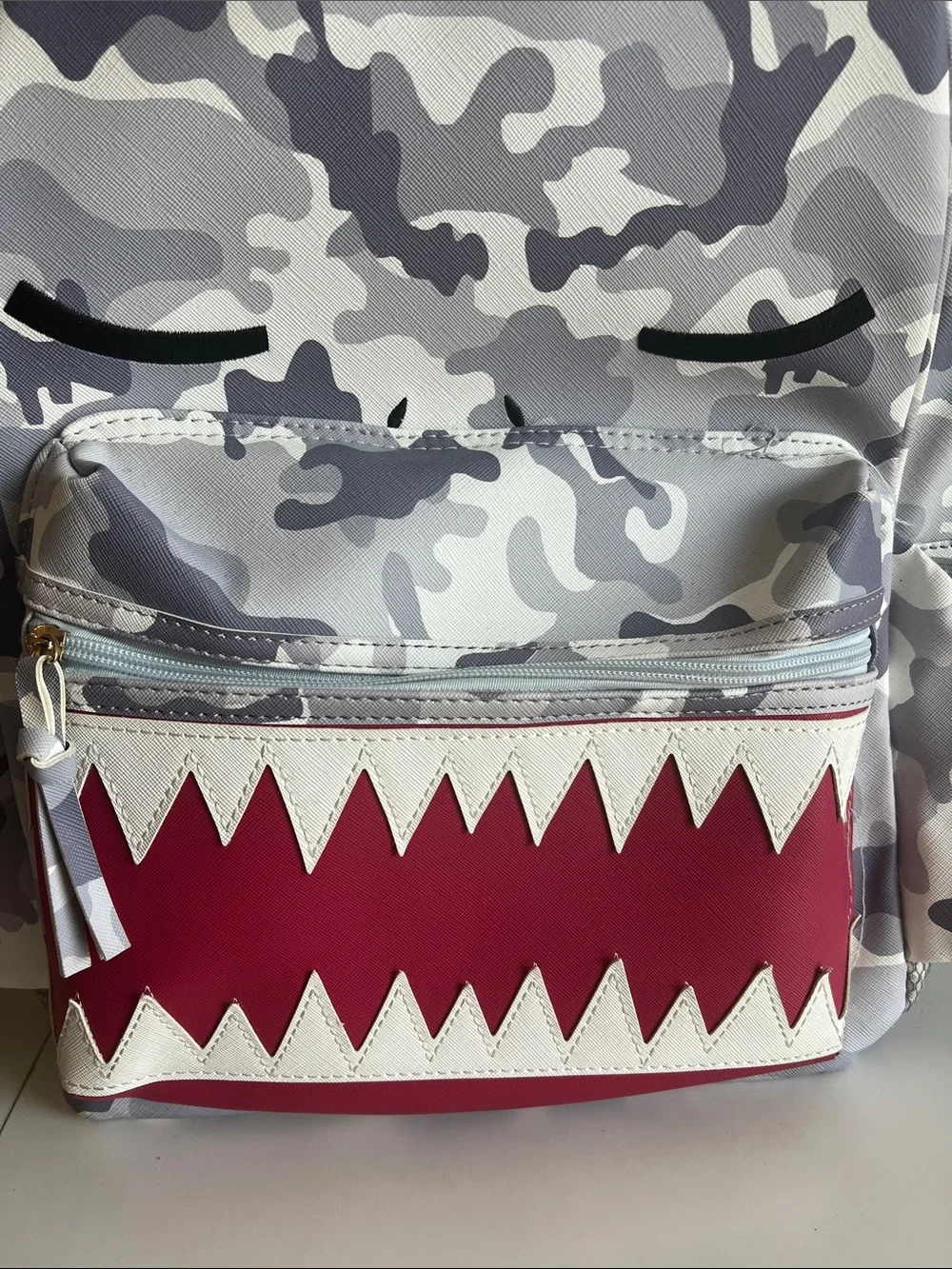 Camouflage Shark-Tooth Backpack for kids - Gray & White with Red Accent